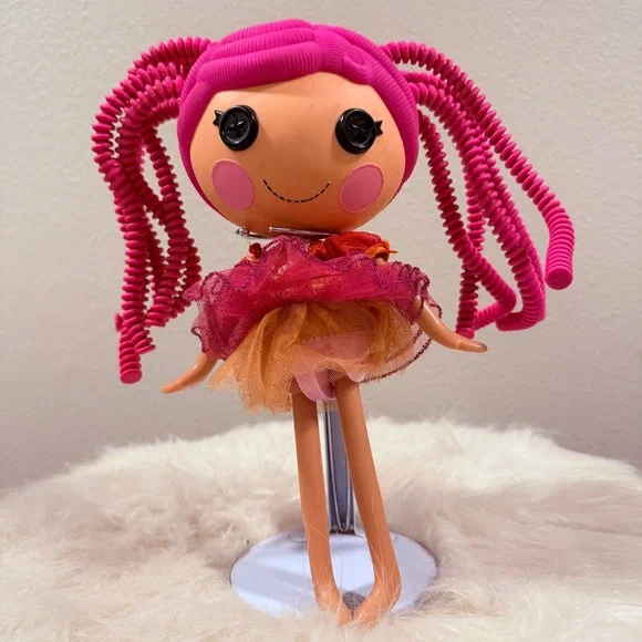 Lalaloopsy Doll Curly Silly Hair Tippy Tumblelina doll