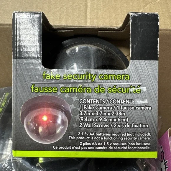 e-Circuit Fake Security CCTV Dome Camera LED Flashing Light Battery Operated New