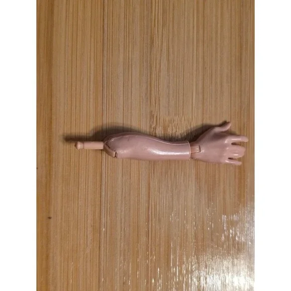 Doll arm