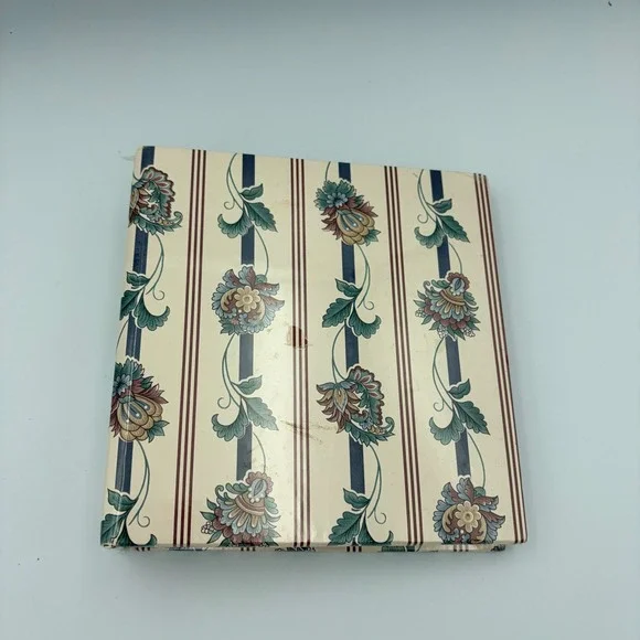 BURNES Photo Album Scrapbook Binder Floral Stripes Beige USA Made‎
