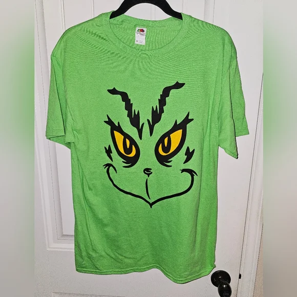 Green Cat Face T-Shirt