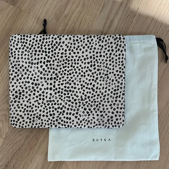 Burga IPad Pro 13 (8th/7th gen)Cover