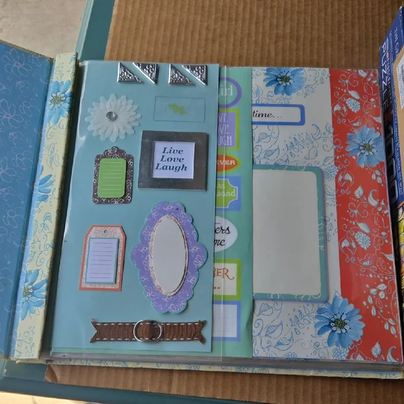 Floral Blue Home Office Binder