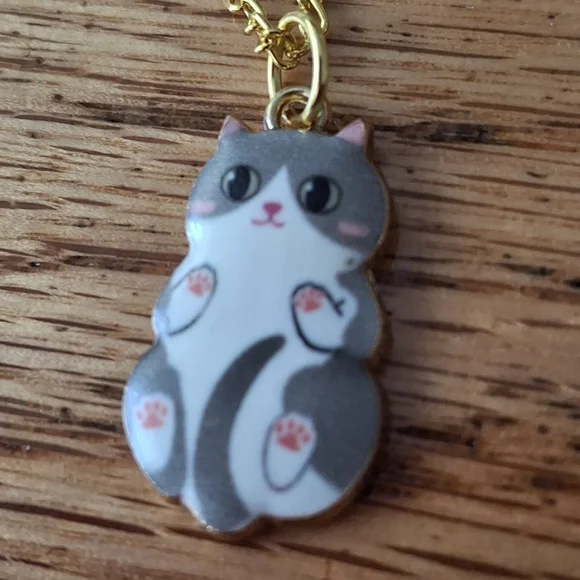 Adorable Gray and White Cat Pendant Necklace