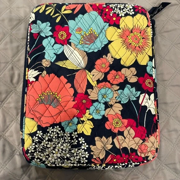 Vera Bradley “Happy Snails” Print Tablet Sleeve, 8x10”