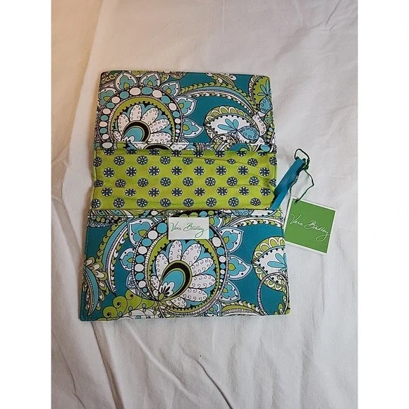 Vera Bradley Book Bible Cover Peacock Paisley NWT