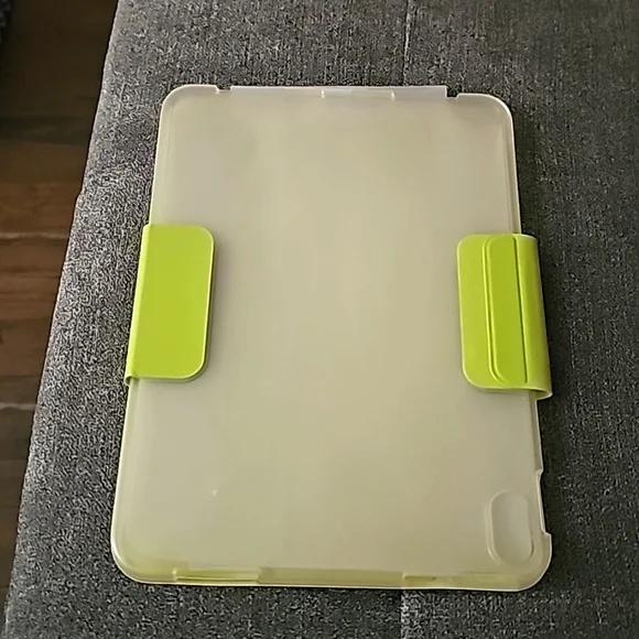 Ipad/Tablet Cover/Protector