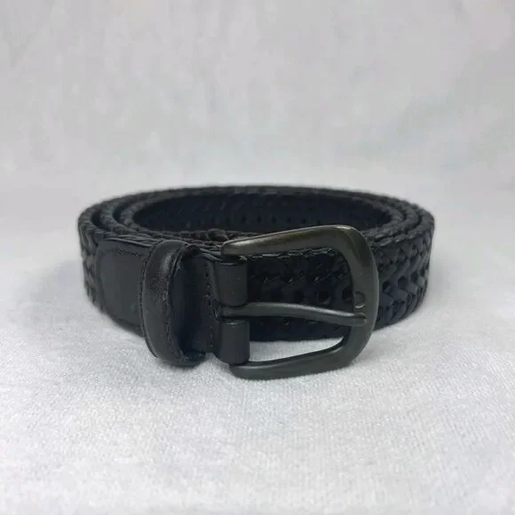 Mens ROUNDTREE and YORKE Genuine Braided Leather Belt. Dark Brown. Size 40.