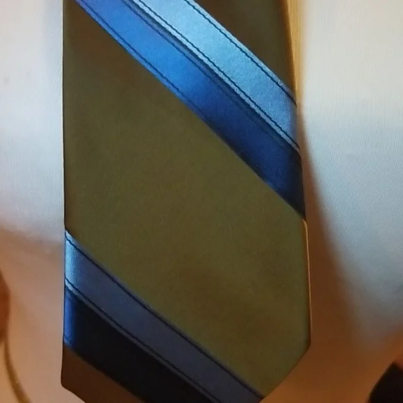 Vintage Youth Necktie