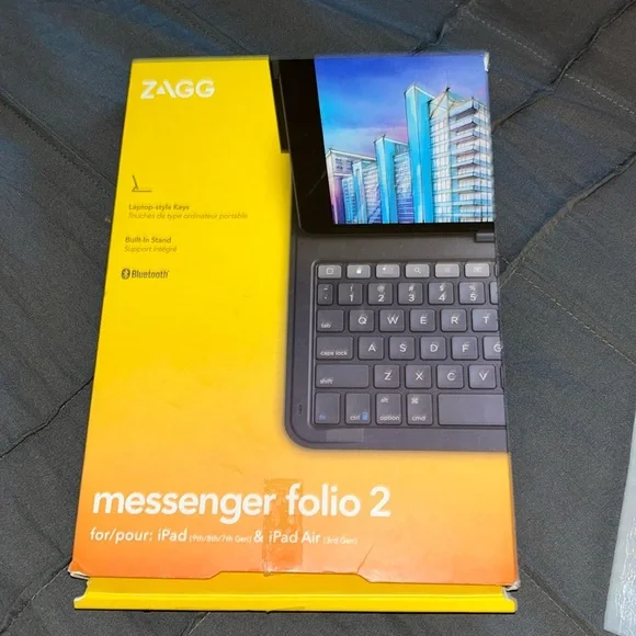 ZAGG Messenger Folio 2 Case for iPad Air 3 & iPad (7th & 8th Gen) Keyboard Stand