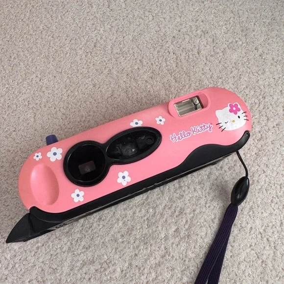 Polaroid Pink Hello Kitty Camera