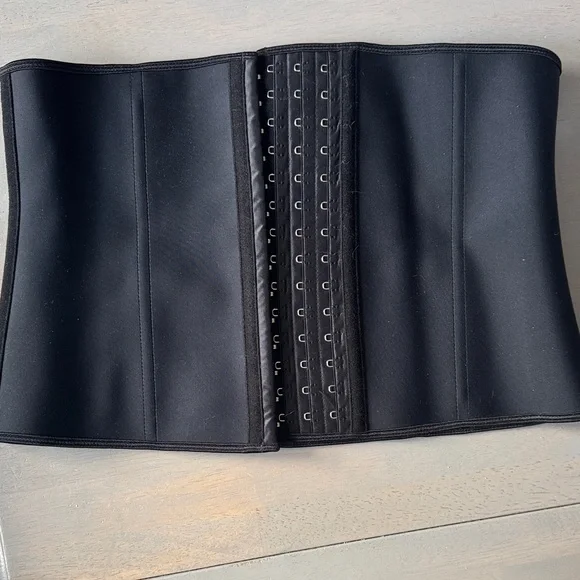 Waist Trainer Girdle Corset Underbust Latex Sport Hourglass Body Shaper 2XL
