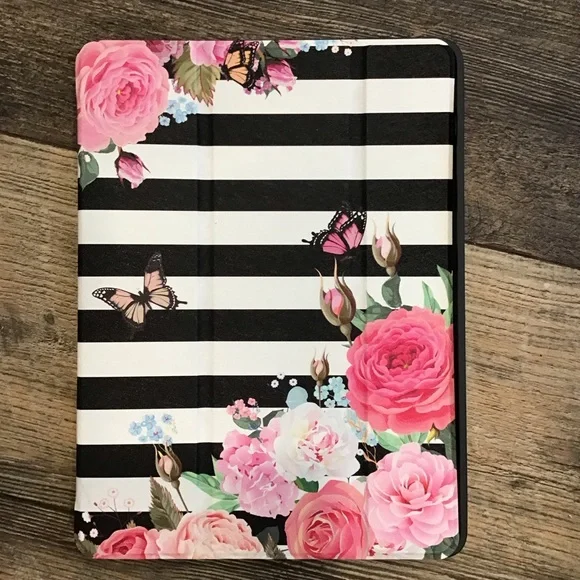 Floral and Striped Tablet Case 7 x 10
