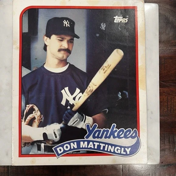 Don Mattingly 1989 Pocket FOLDER‎ Topps BASEBALL Card # 700 Yankees
