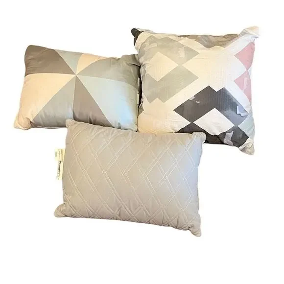 LIKE New 3 Decorative Pillows