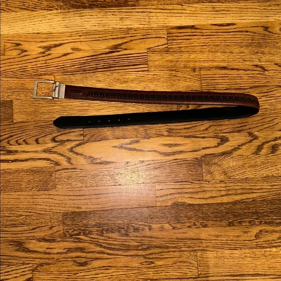 Columbia Rich Brown Leather Belt with leather braided accents