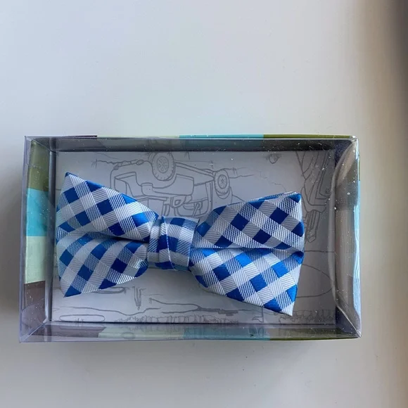 *NEW* Fore!! Boy’s bow tie