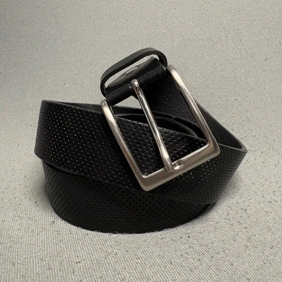 Unbranded Black Textured Belt Size 115/100 Silver Tone Buckle Made in Italy