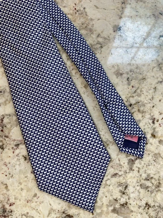 Vineyard Vines Boys Mini Whale Print Tie Navy White