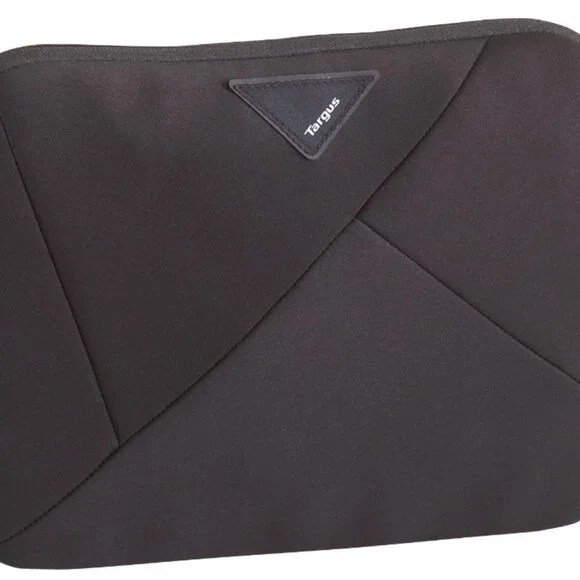 Targus A7 Netbook Slipcase Designed to Protect 10.2-Inch Netbooks (Black)