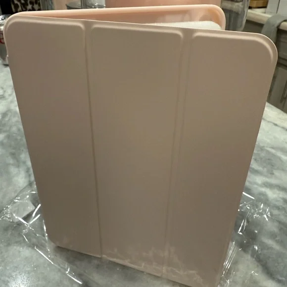 Elegant Blush Pink IPad 10th Generation Cover