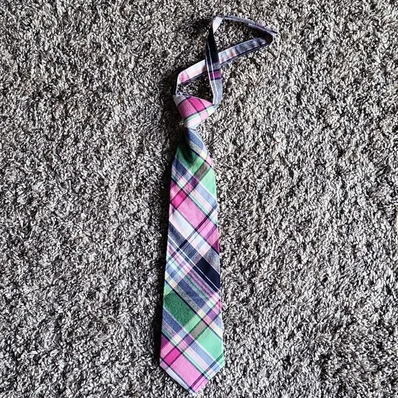 Gymboree tie
