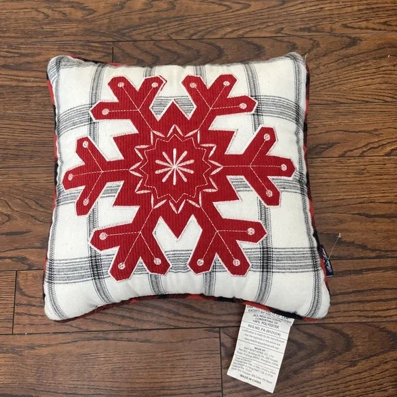 Brooks Brothers Plaid Pillow Snowflakes Flannel Red White And Blk