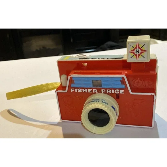 Vintage Fisher Price Changeable Picture Disc Toy Camera w/ Picture Disc
