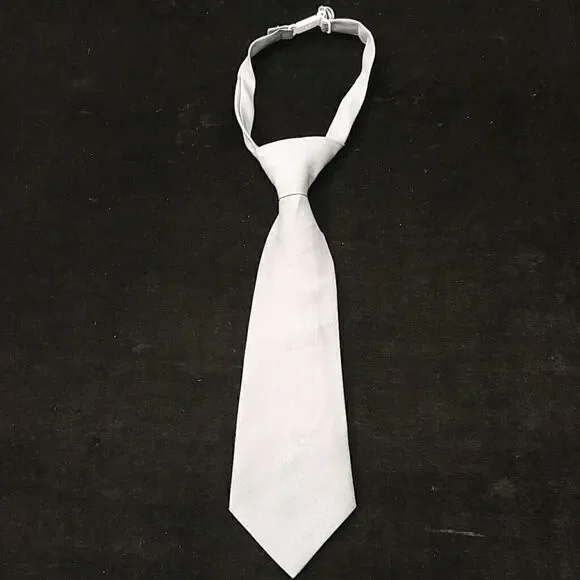 BOY'S PRE MADE WINDSOR TIE BY PEANUT BUTTER