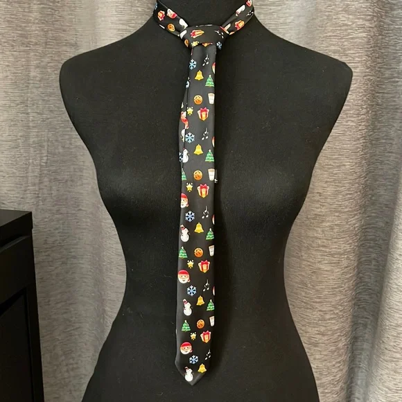 Boys H&M Holiday tie