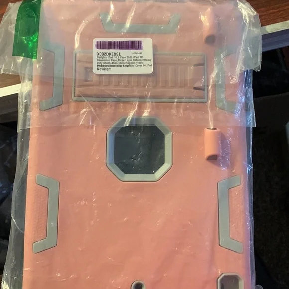 NWOT Pink and Gray rugged hybrid Ipad 10.2 case with stand and pen holder