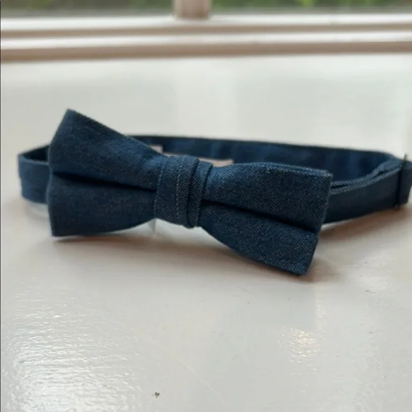 Crewcuts Blue Bow Tie Size L/XL