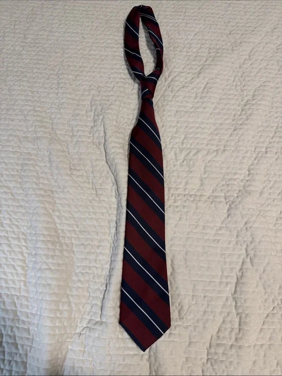 Boys 14/16 yo Burgundy and Navy Striped Tie