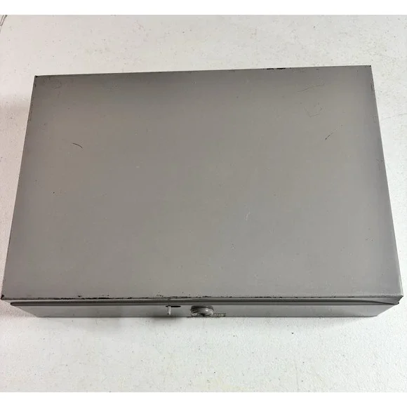 Vintage Flash Filing Metal Cash Box 7x10x2 Fresno CA Garage Sale Staple