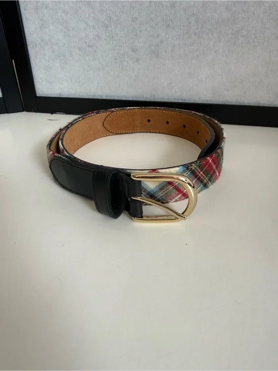 L.L.Bean Stewart Tartan Plaid with Black Leather Club Belt Medium USA Made