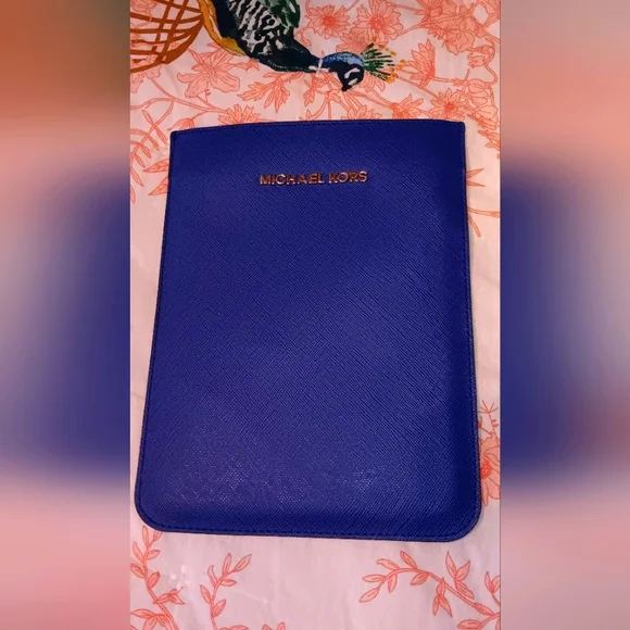 Michael Kors Mini iPad Cover