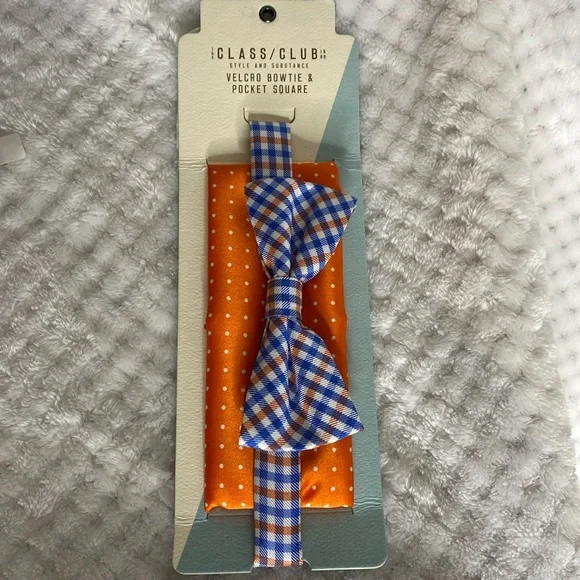 The Class Club Velcro bowtie and pocket square