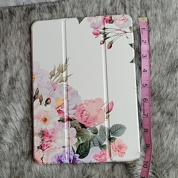 Cottage Chic Core Tablet Cover Floral Roses 10x7