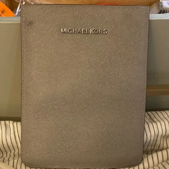 Michael Kors iPad Sleeve