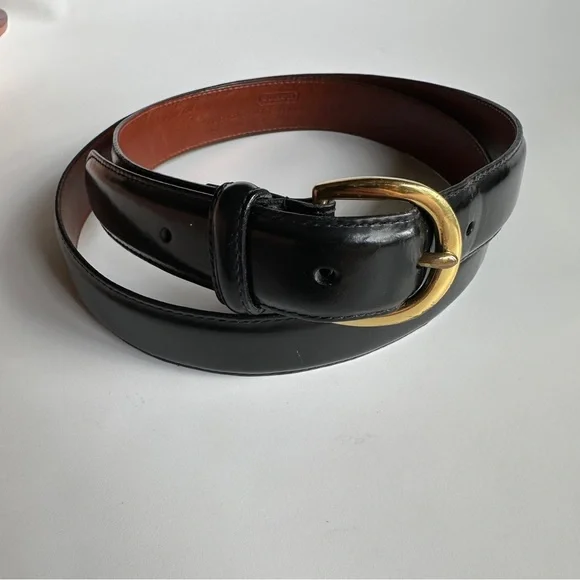 Coach Men’s Vintage Black Leather Belt with Gold Buckle Size 42”