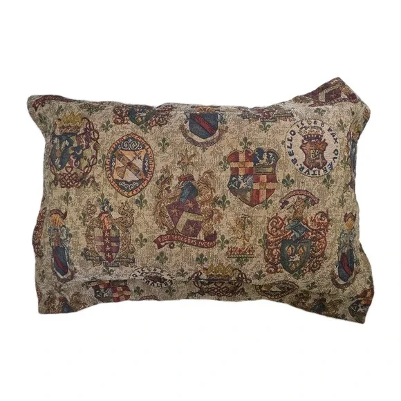 Vtg Tapestry Jacquard Medieval European Castlecore Heraldic‎ Crest Pillow Sham