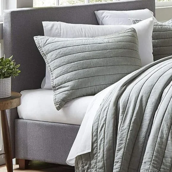 ELLEN DEGENERES MARMONT CHAMBRAY QUILTED EUROPEAN PILLOW SHAM 1-PC 26x26 NWT