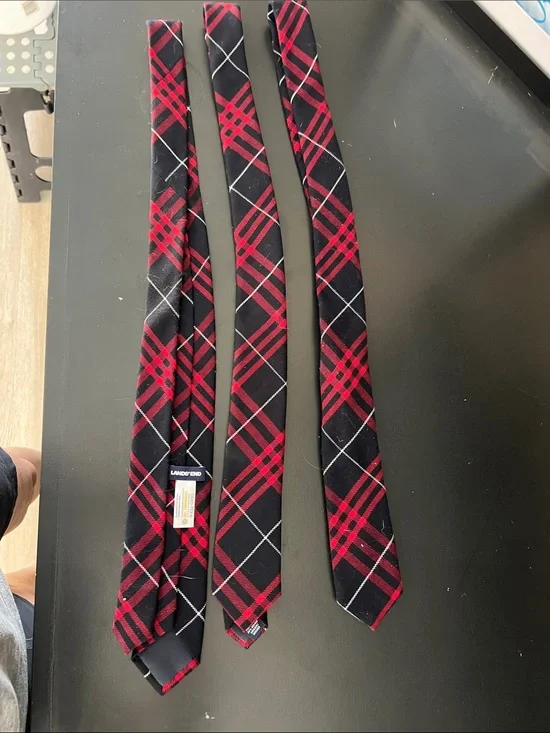 Lands' End Red and Navy Plaid Skinny Tie