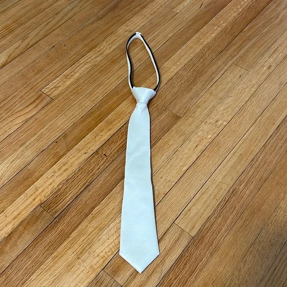 Zipper Easy White Tie