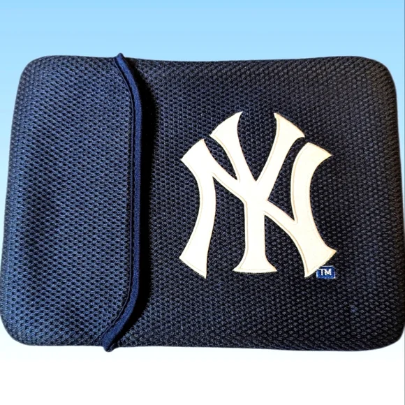 New York Yankees tablet case