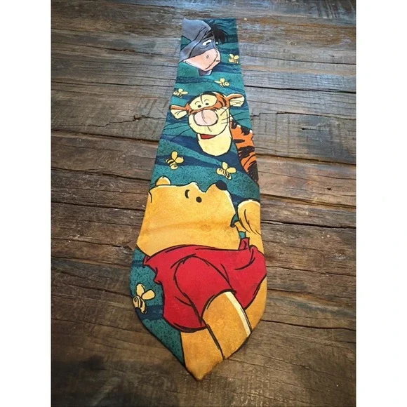 The Disney Store 100% Silk Winnie The Pooh Character Neck Tie Made In Italy!
