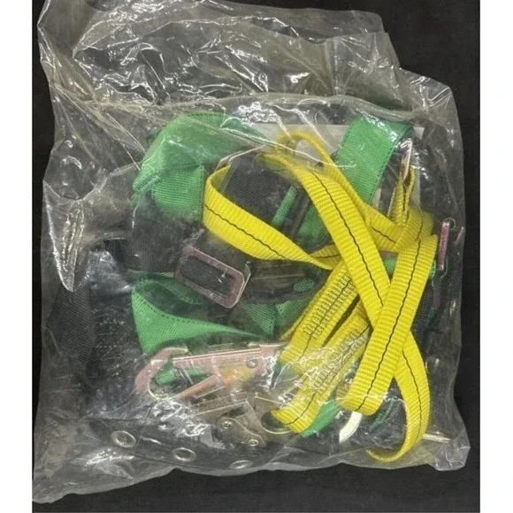 NEW Web Devices HL39112 Full Body Harness Fall Arrest 310lb H39112 / Size: M-XL