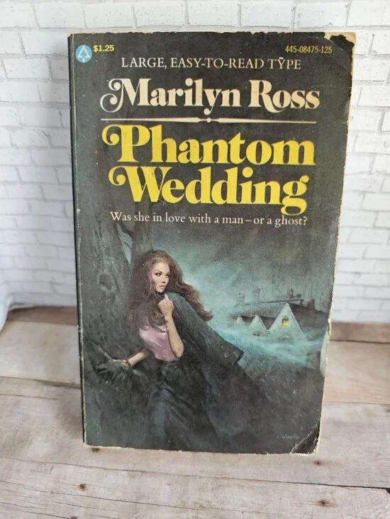 Phantom Wedding Marilyn Ross 1976 Vintage Gothic Romance Paperback