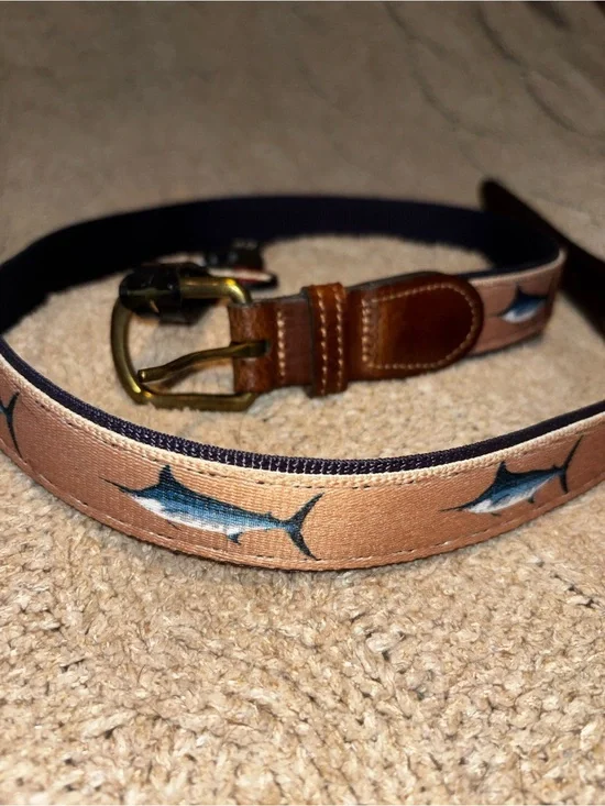 Croakies Marlin Swordfish Print Belt Leather Tab Brass Buckle Size 40 NWT