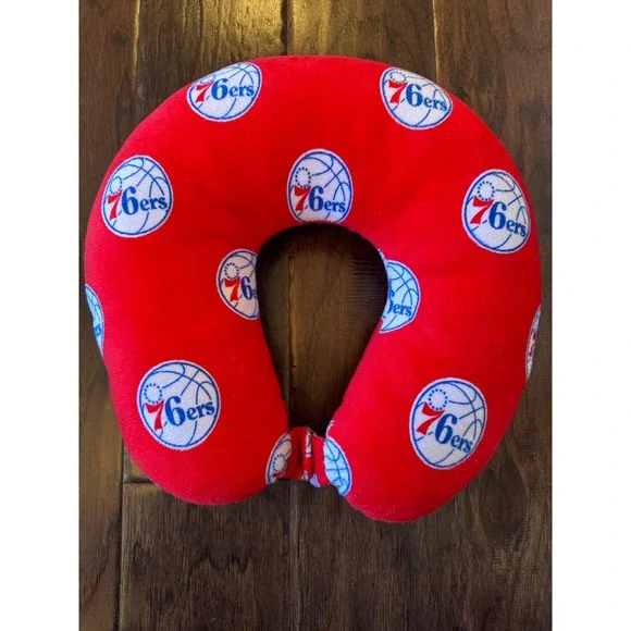 Philadelphia 76ers Travel Neck Pillow NWOT‎